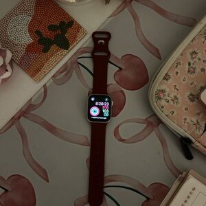 Apple Smartwatch 40mm Aluminum - Gray